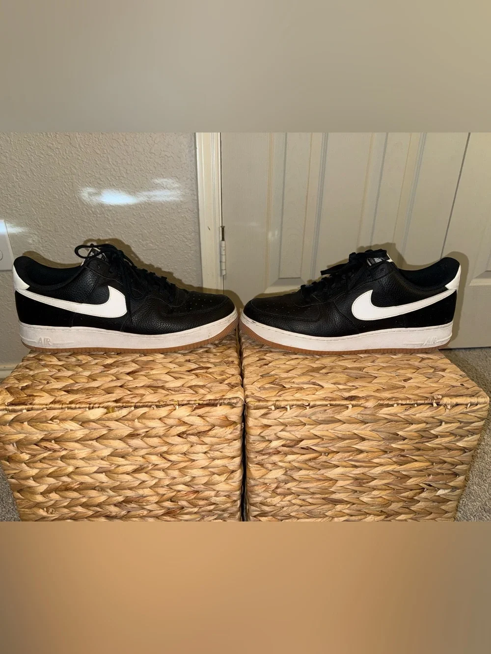 Nike Men’s Black Air Force 1’s w/ Gum Sole